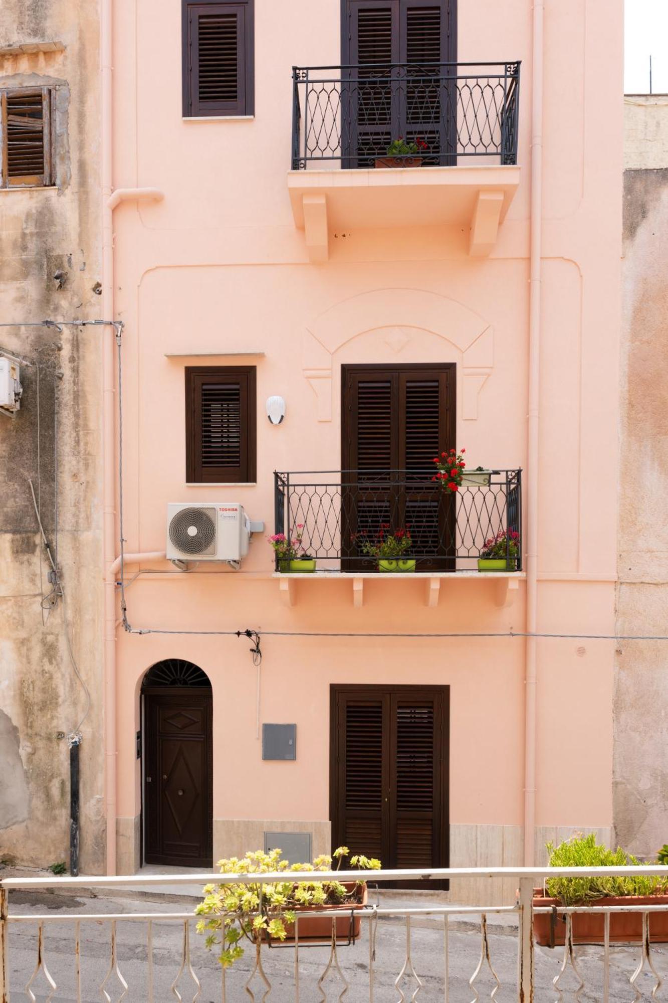 Piricu Apartments Castellammare del Golfo Exterior foto